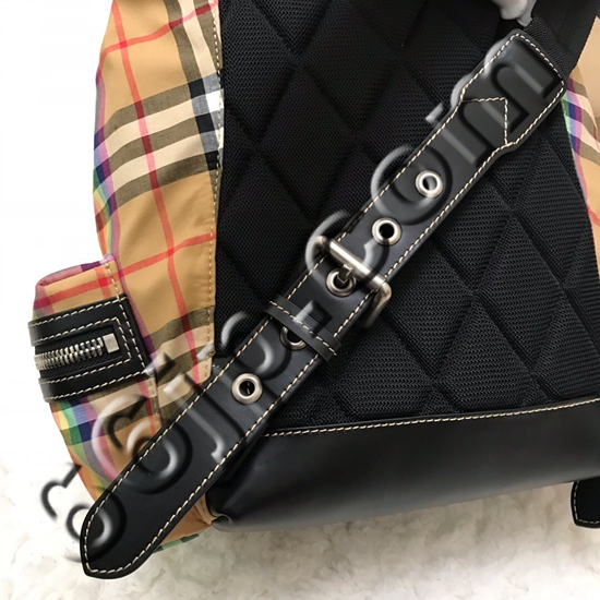 バーバリーバッグ着用イメージ